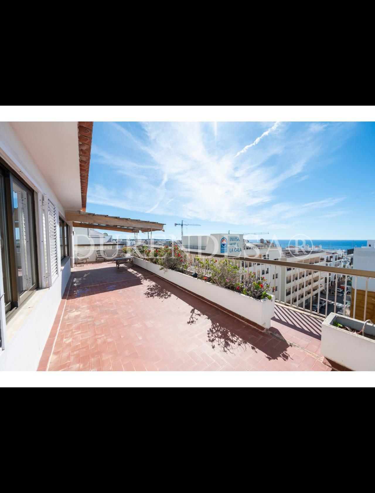 PENTHOUSE JUST 4 MINUTES FROM THE SEA IN STA EULALIA