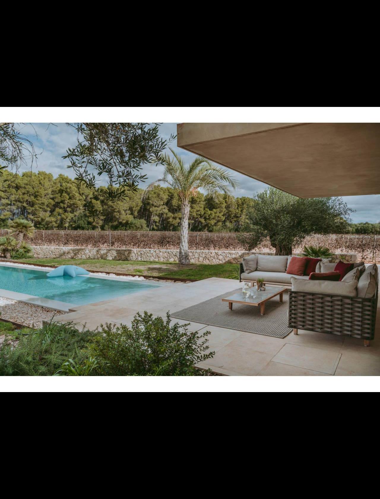 Luxury living among vineyards in Mallorca
